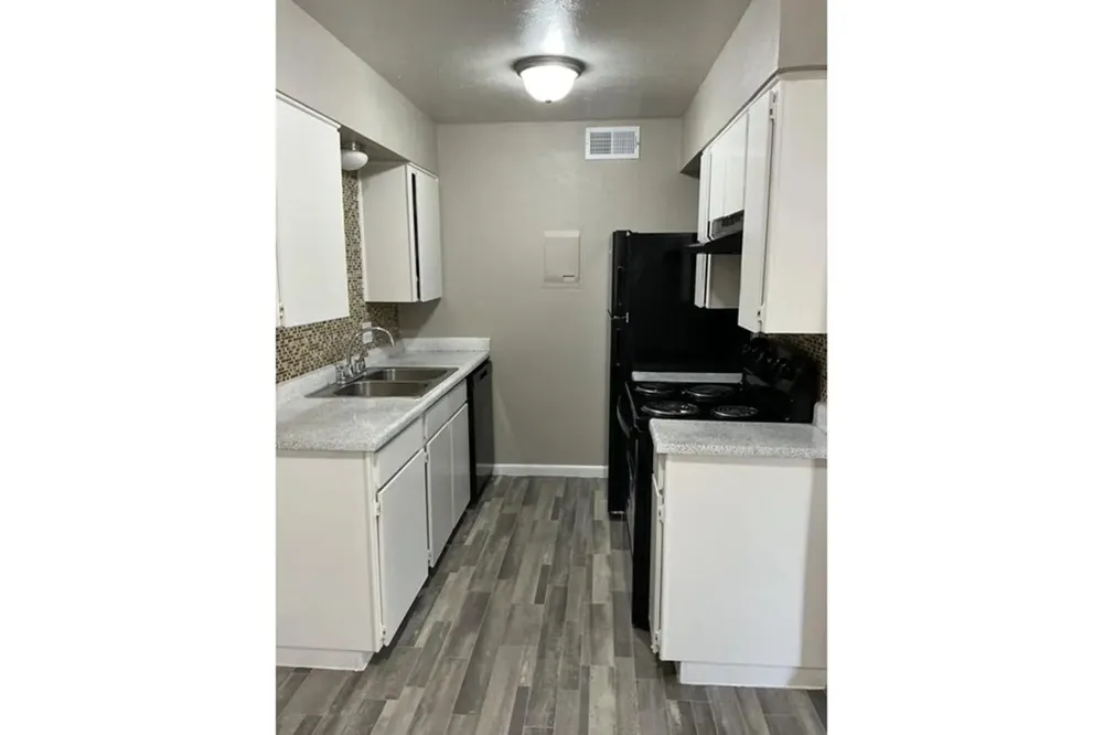 3001 Jane Lane #302 Haltom City, TX 76117
