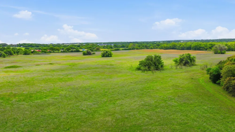 W White Dove Street Azle, TX 76020