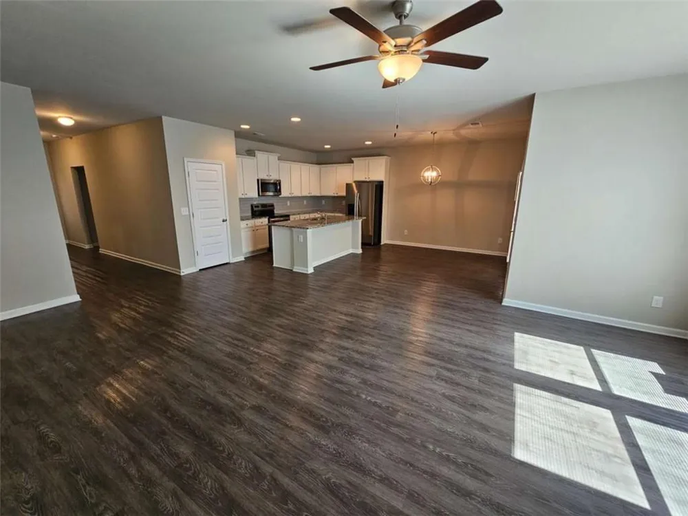 333 Darlington Drive Ellenwood, GA 30294