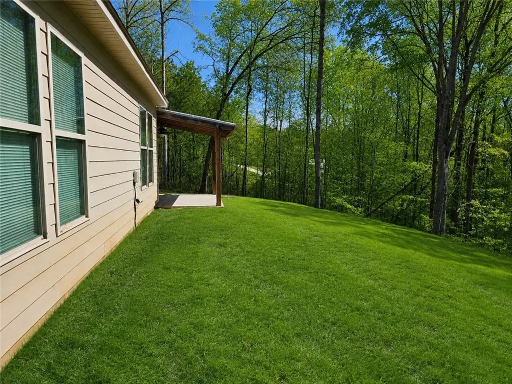 333 Darlington Drive Ellenwood, GA 30294