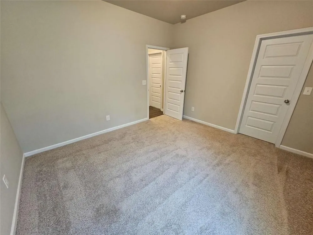 333 Darlington Drive Ellenwood, GA 30294