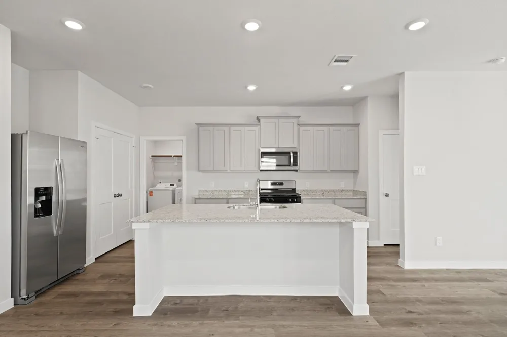 317 Bennett Street Angleton, TX 77515