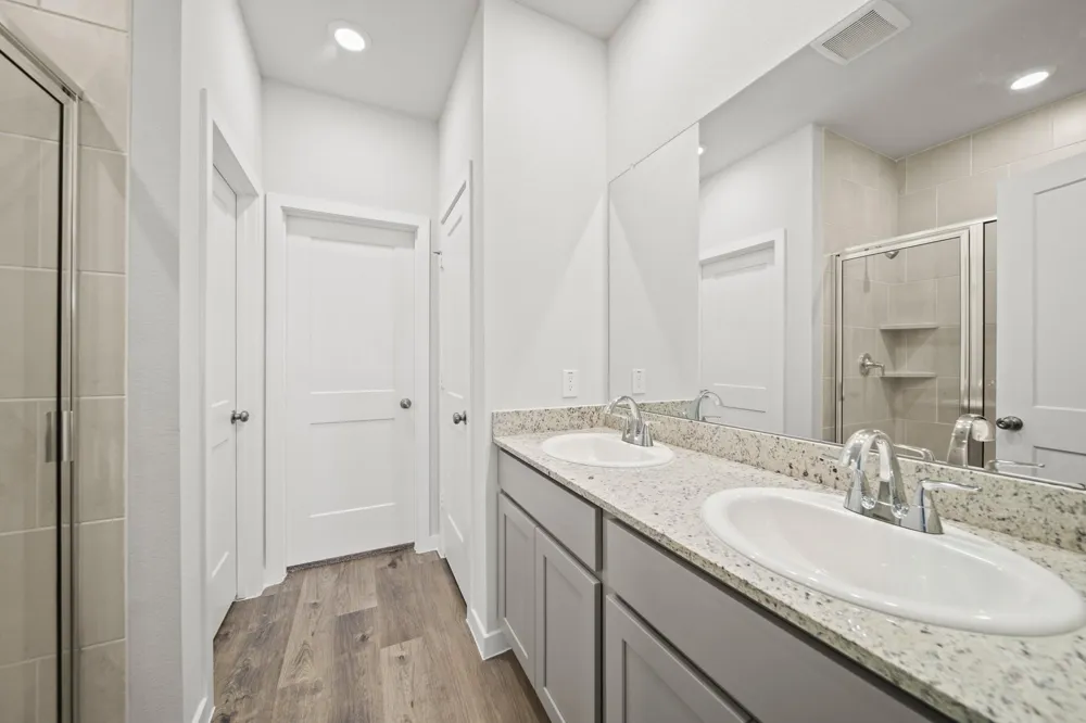 314 Bennett Street Angleton, TX 77515