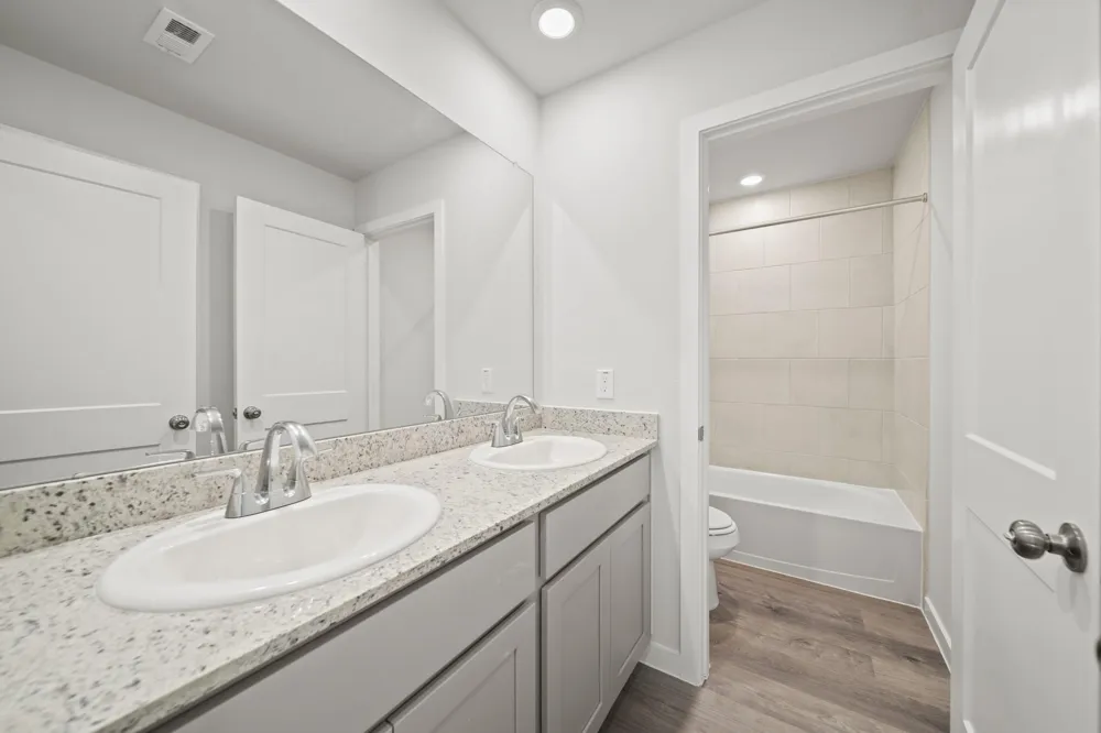 314 Bennett Street Angleton, TX 77515