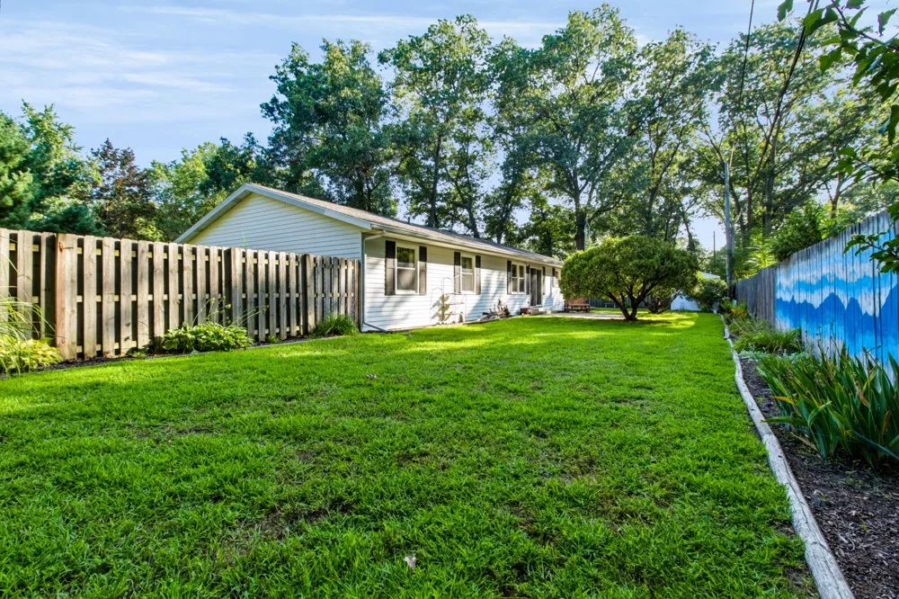 14361 Maple Drive New Buffalo, MI 49117