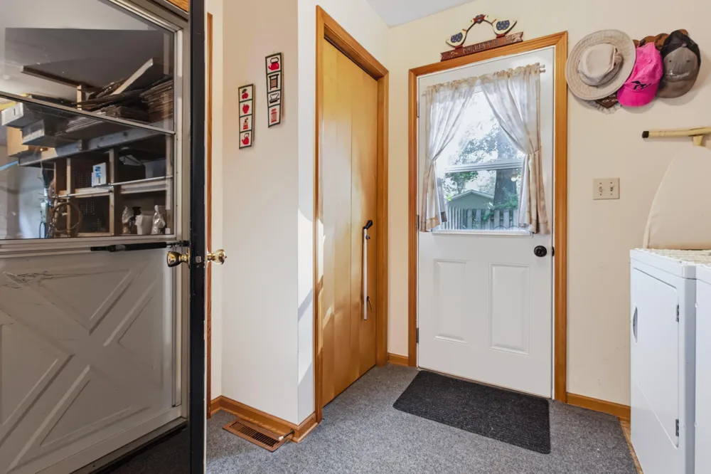 14361 Maple Drive New Buffalo, MI 49117