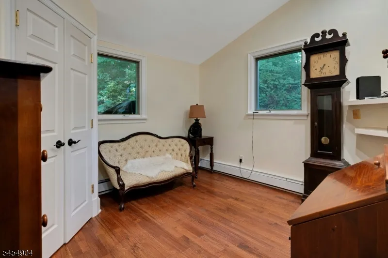 23 Combs Hollow Rd Randolph, NJ 07869