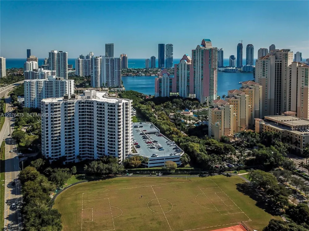 3300 NE 191st St #1610 Aventura, FL 33180