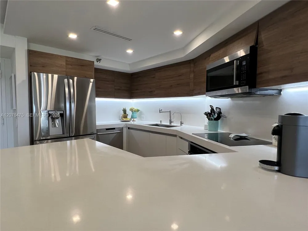 3300 NE 191st St #1610 Aventura, FL 33180