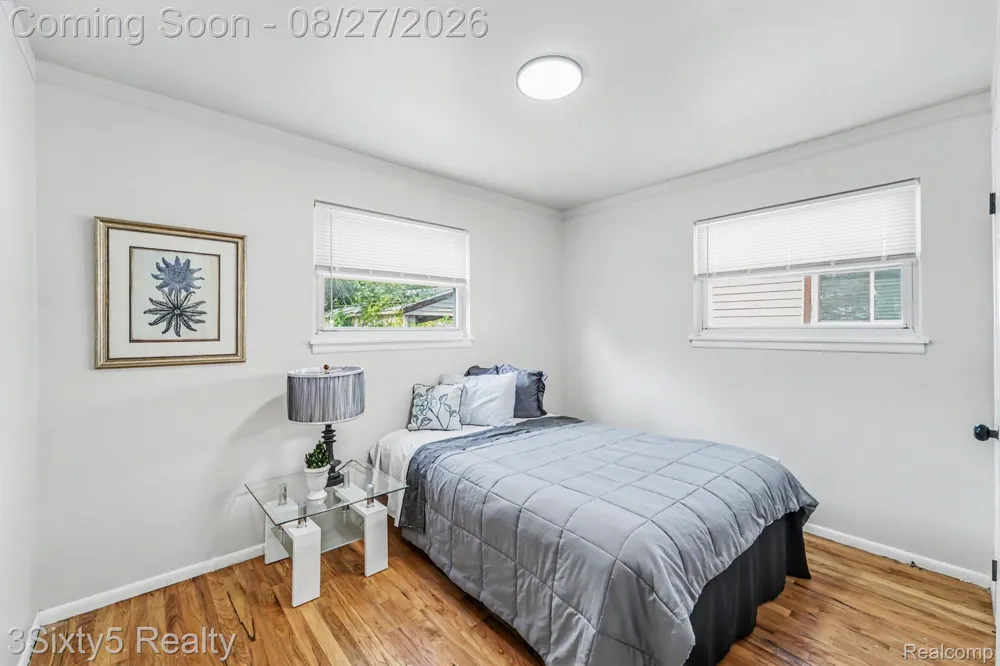 1835 Euclid Street Lincoln Park City, MI 48146