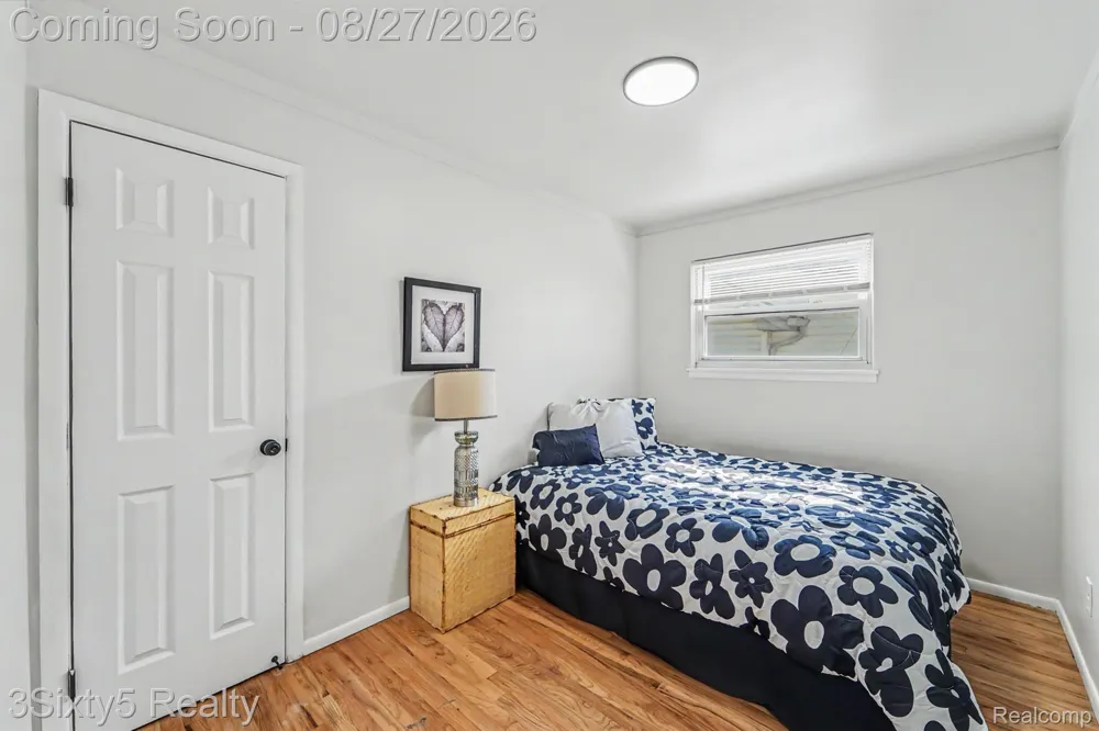 1835 Euclid Street Lincoln Park City, MI 48146