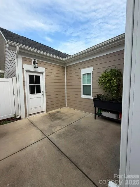 2125 24th Street Lane SE Hickory, NC 28602
