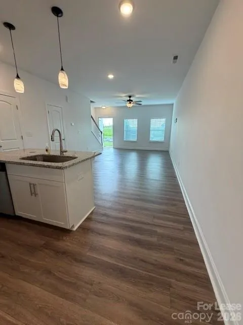 2125 24th Street Lane SE Hickory, NC 28602