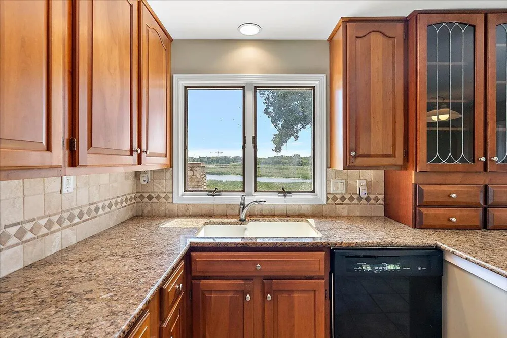 114 River Hills Drive Holland, MI 49424