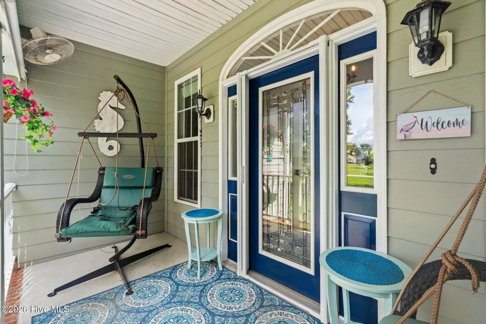 24 Teachs Cove Road Bath, NC 27808