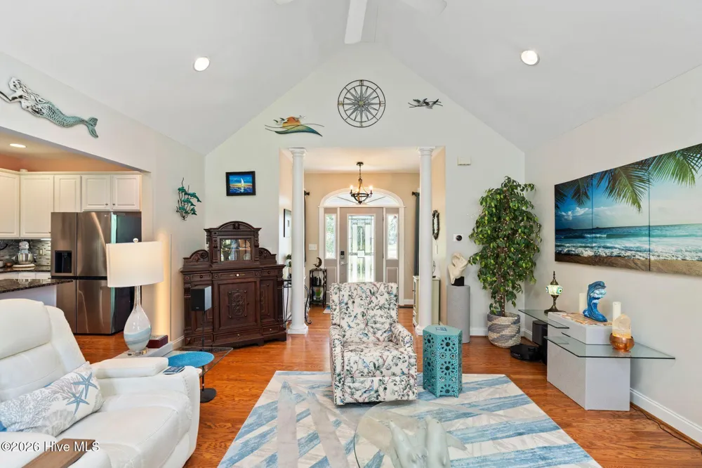 24 Teachs Cove Road Bath, NC 27808