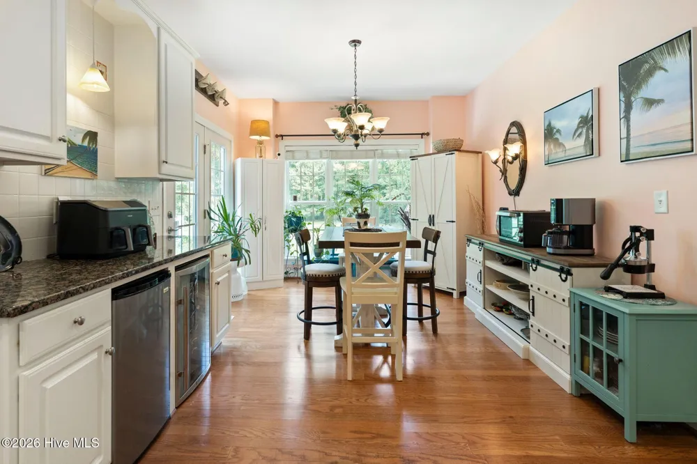 24 Teachs Cove Road Bath, NC 27808
