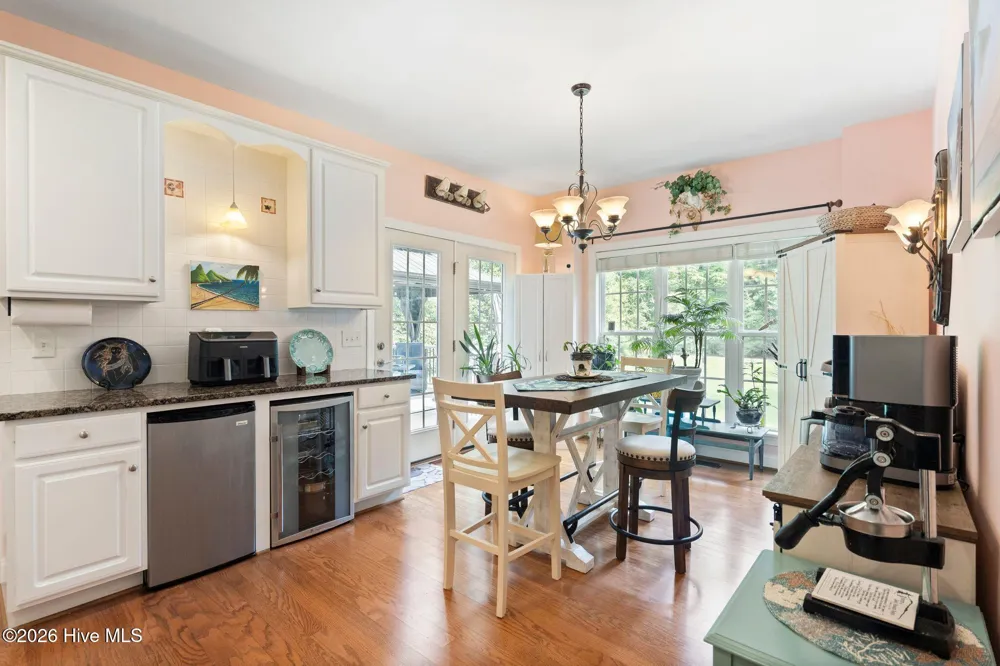 24 Teachs Cove Road Bath, NC 27808