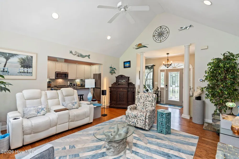 24 Teachs Cove Road Bath, NC 27808