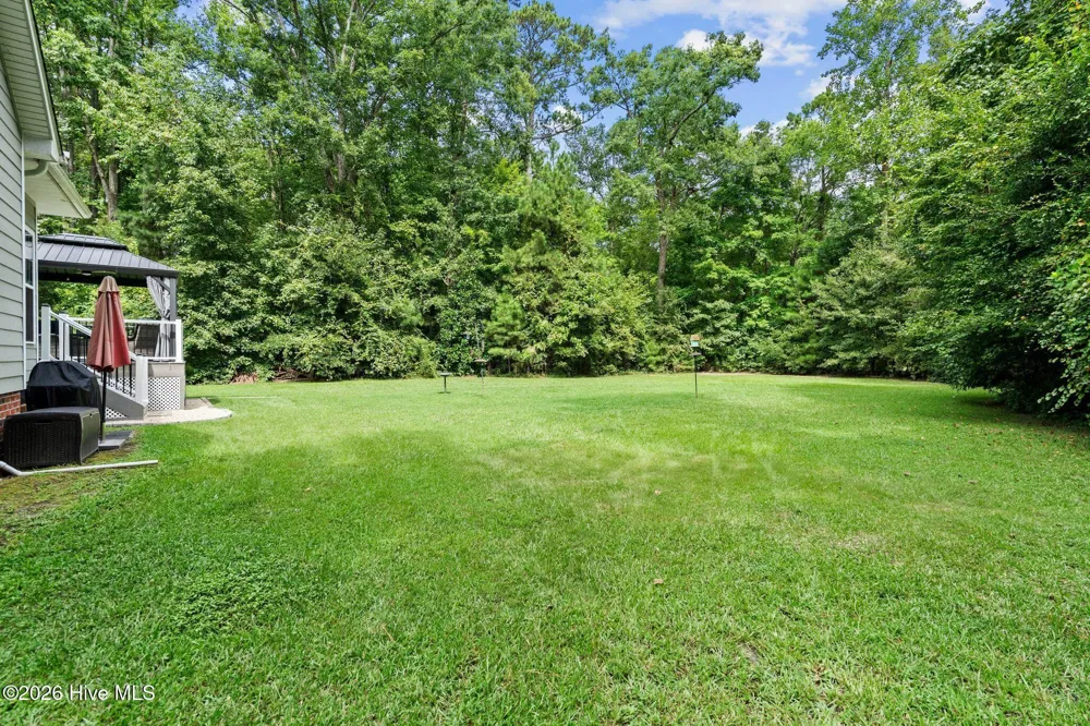 24 Teachs Cove Road Bath, NC 27808