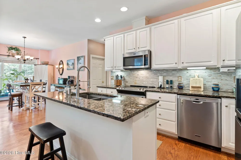 24 Teachs Cove Road Bath, NC 27808