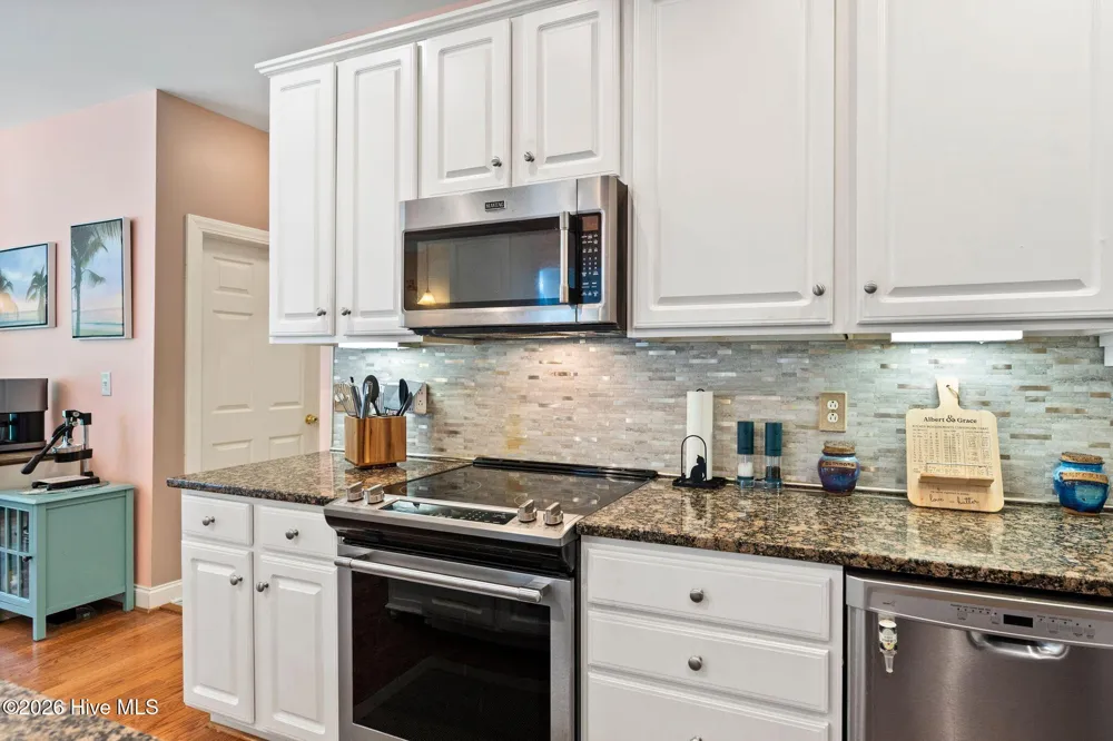 24 Teachs Cove Road Bath, NC 27808