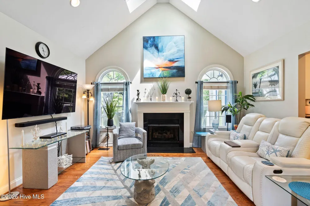 24 Teachs Cove Road Bath, NC 27808