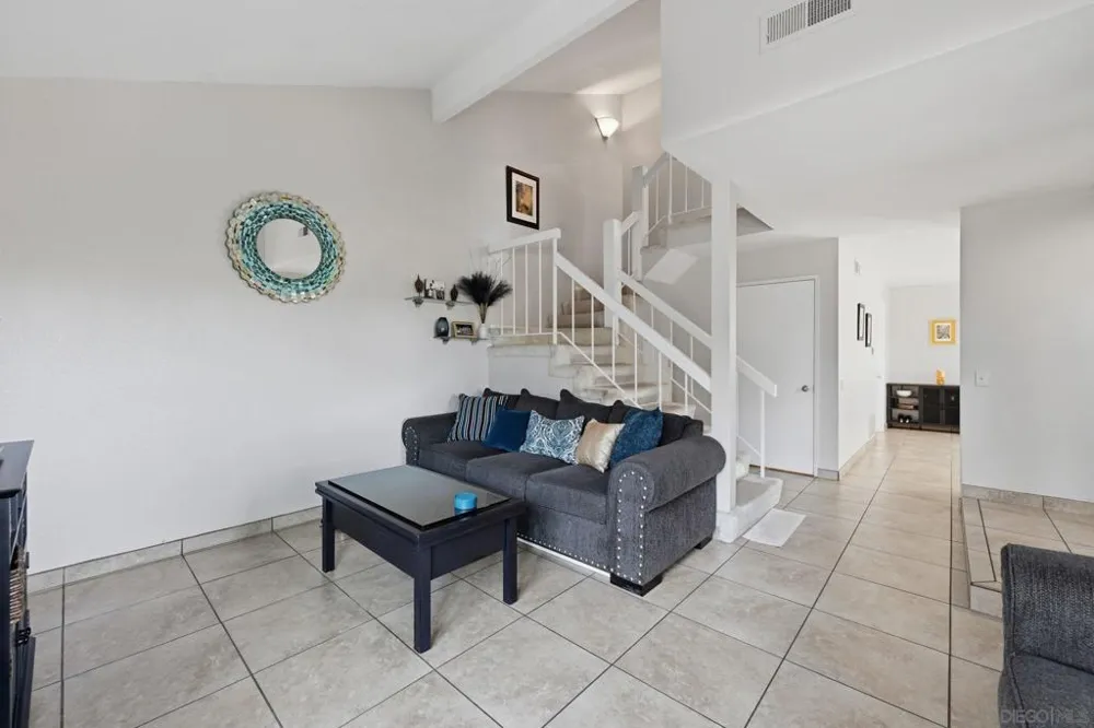 11089 Clairemont Mesa Blvd Tierrasanta, CA 92124