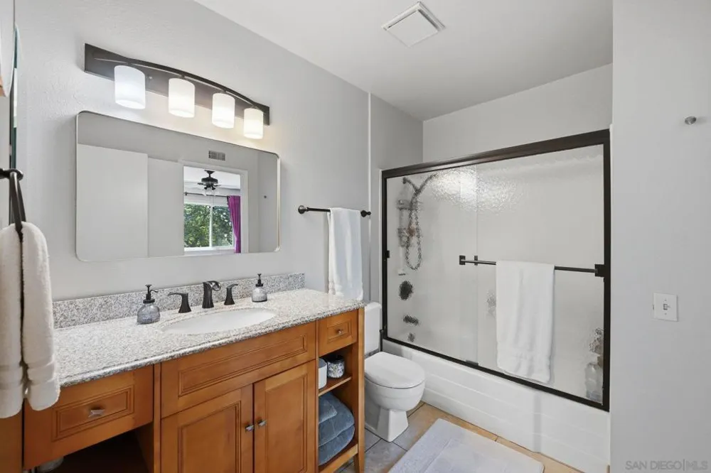 11089 Clairemont Mesa Blvd Tierrasanta, CA 92124