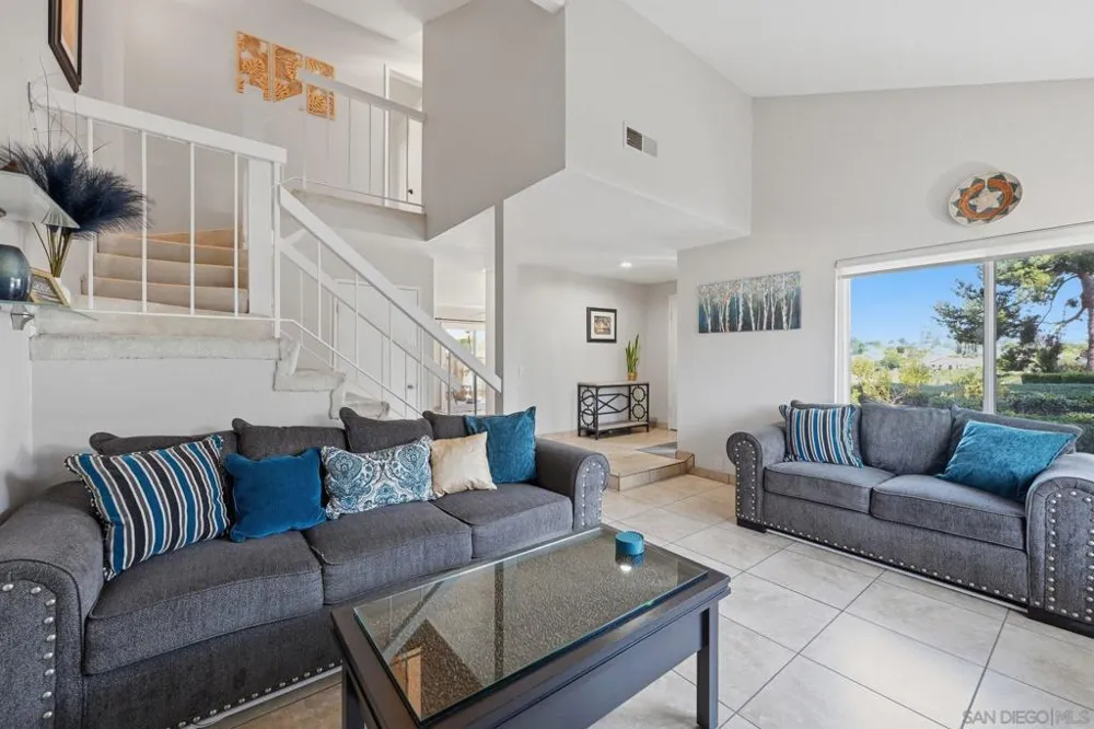 11089 Clairemont Mesa Blvd Tierrasanta, CA 92124