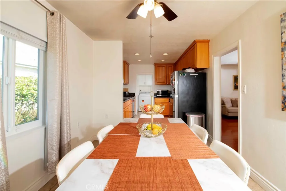 2389 Mayfield Montrose, CA 91020