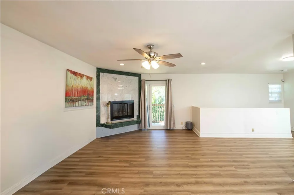 2389 Mayfield Montrose, CA 91020
