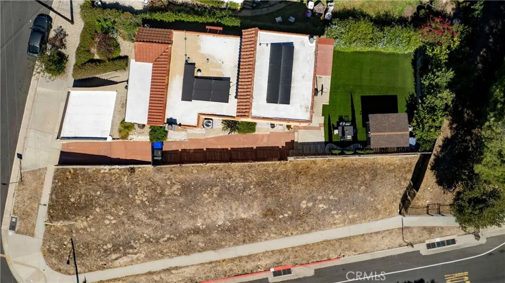 2389 Mayfield Montrose, CA 91020