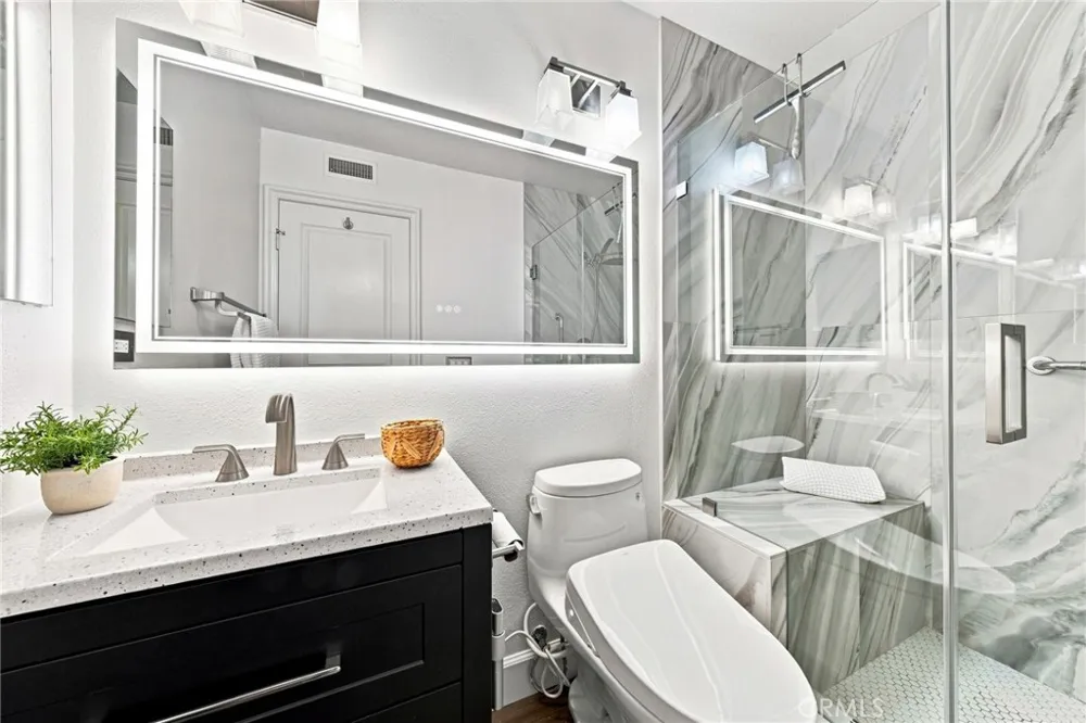 6416 Setting Sun Drive Huntington Beach, CA 92648