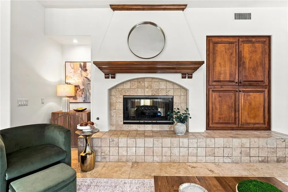 6416 Setting Sun Drive Huntington Beach, CA 92648