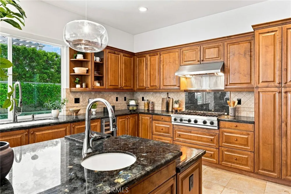 6416 Setting Sun Drive Huntington Beach, CA 92648