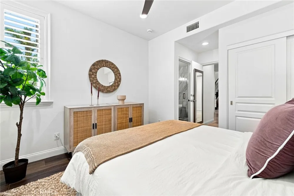 6416 Setting Sun Drive Huntington Beach, CA 92648