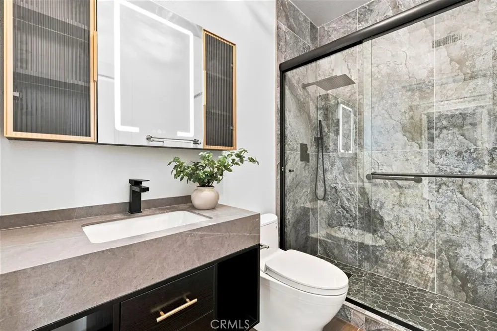 6416 Setting Sun Drive Huntington Beach, CA 92648