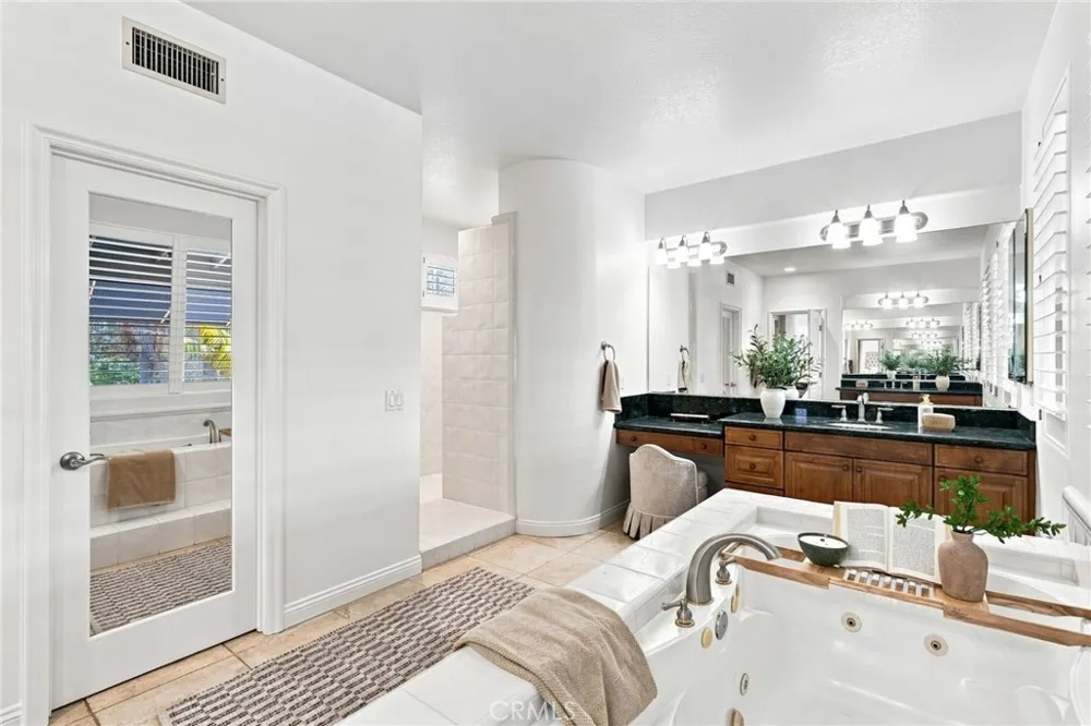 6416 Setting Sun Drive Huntington Beach, CA 92648