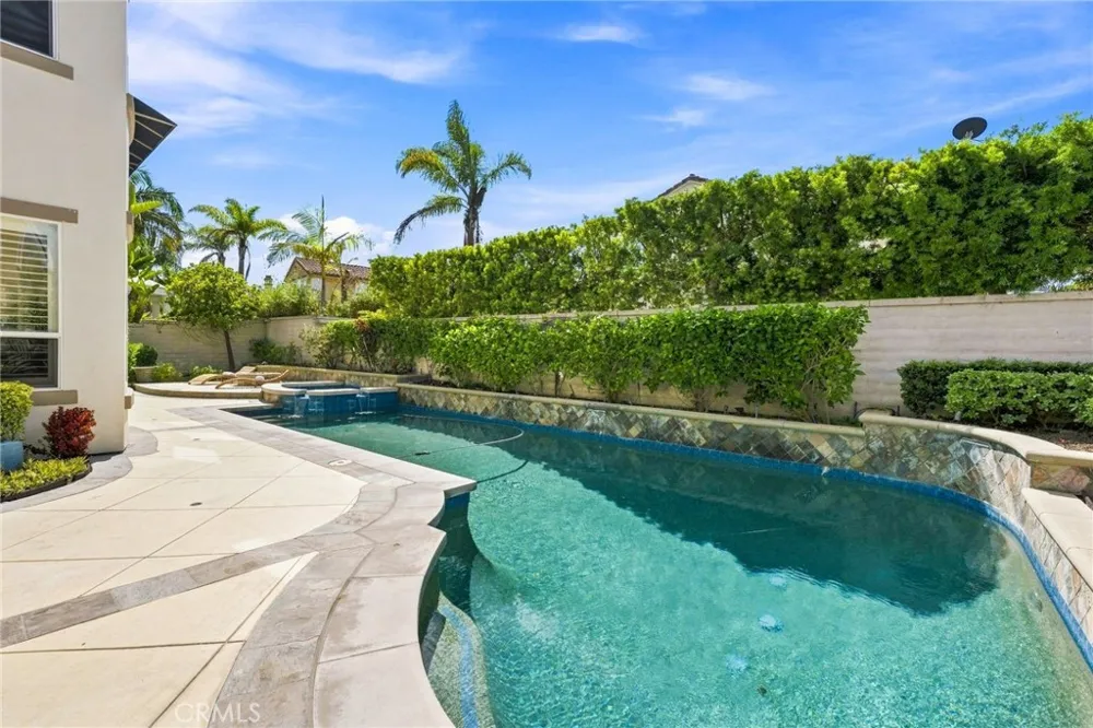6416 Setting Sun Drive Huntington Beach, CA 92648