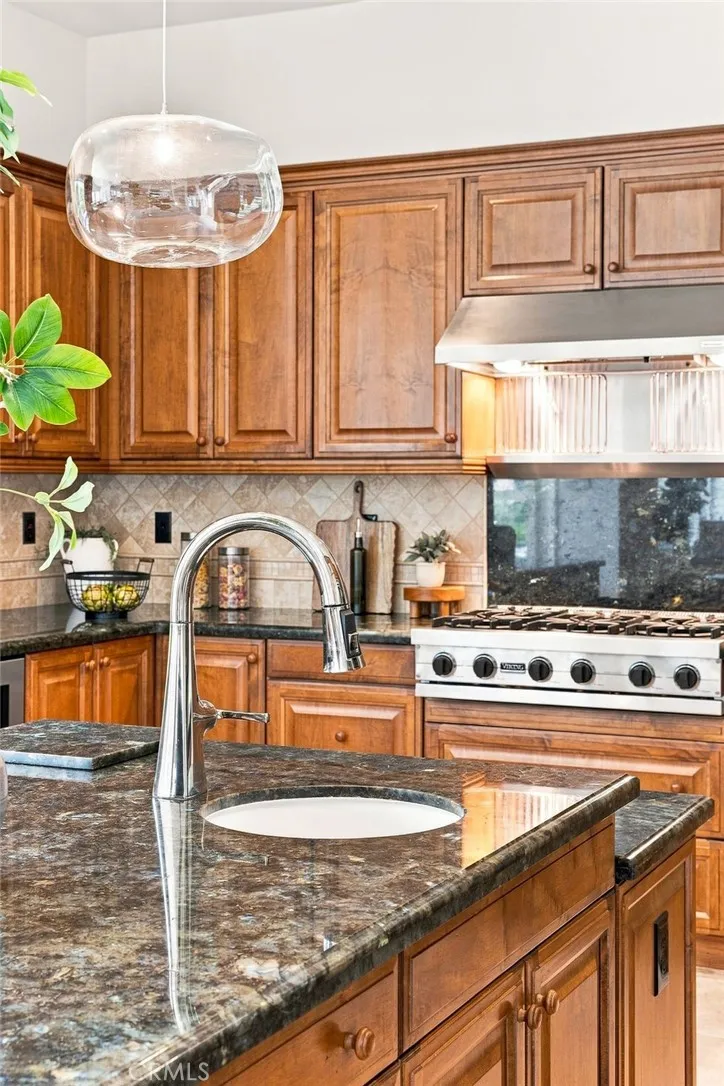 6416 Setting Sun Drive Huntington Beach, CA 92648