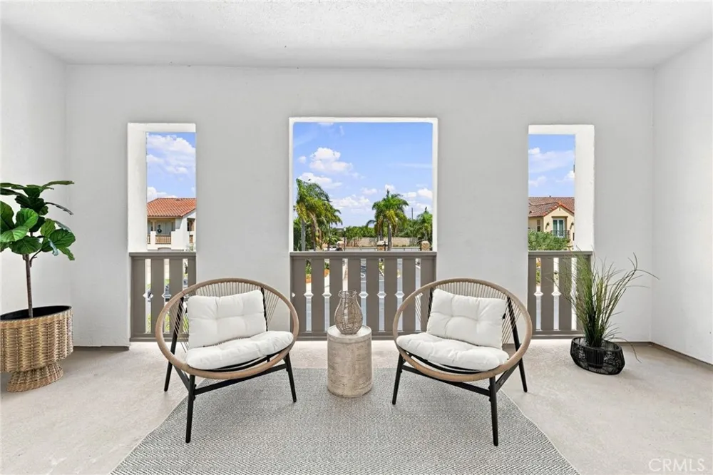 6416 Setting Sun Drive Huntington Beach, CA 92648