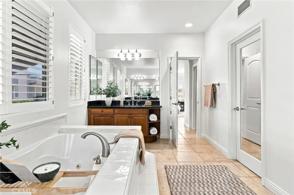 6416 Setting Sun Drive Huntington Beach, CA 92648
