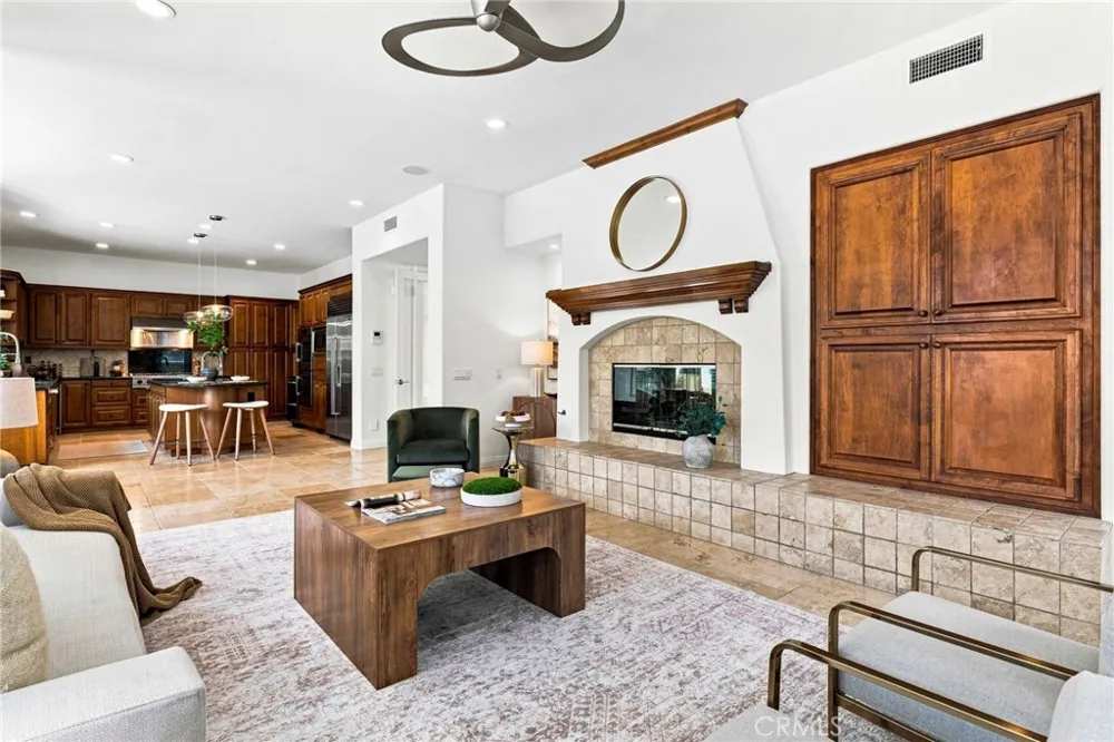 6416 Setting Sun Drive Huntington Beach, CA 92648