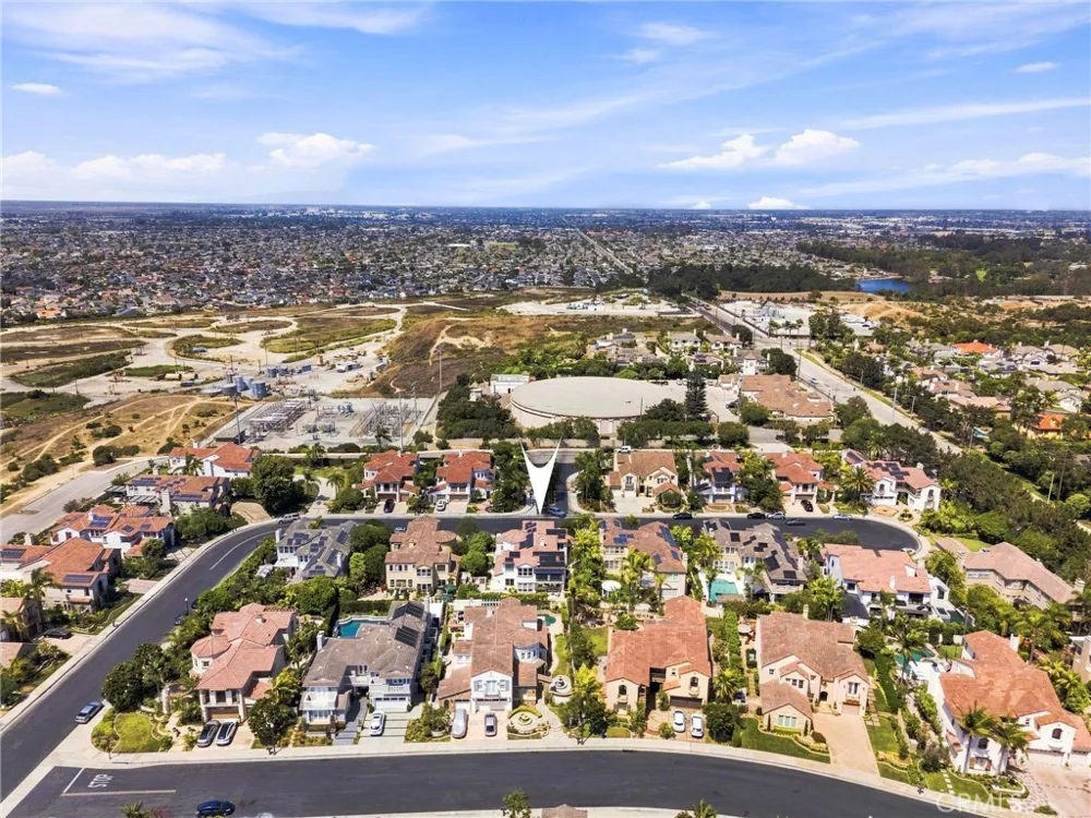 6416 Setting Sun Drive Huntington Beach, CA 92648