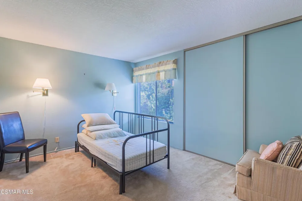 12120 London Grove Court Moorpark, CA 93021