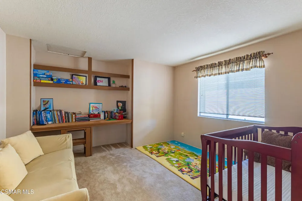 12120 London Grove Court Moorpark, CA 93021