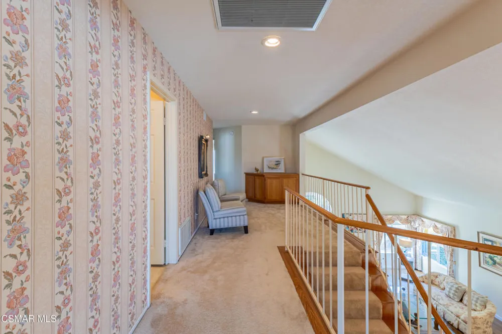 12120 London Grove Court Moorpark, CA 93021