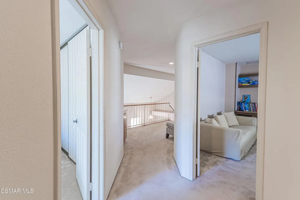12120 London Grove Court Moorpark, CA 93021