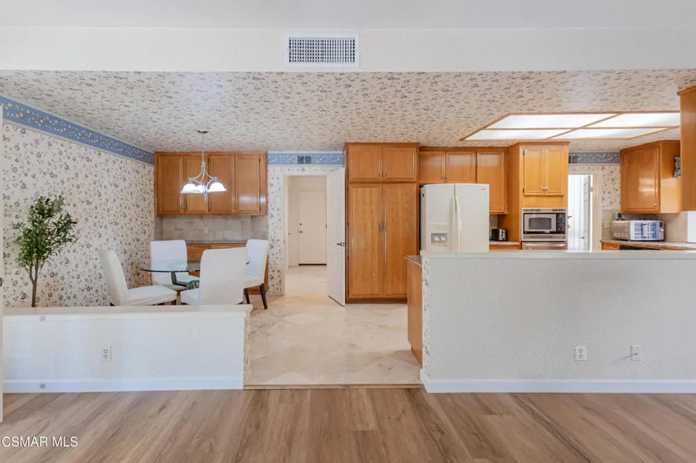 12120 London Grove Court Moorpark, CA 93021